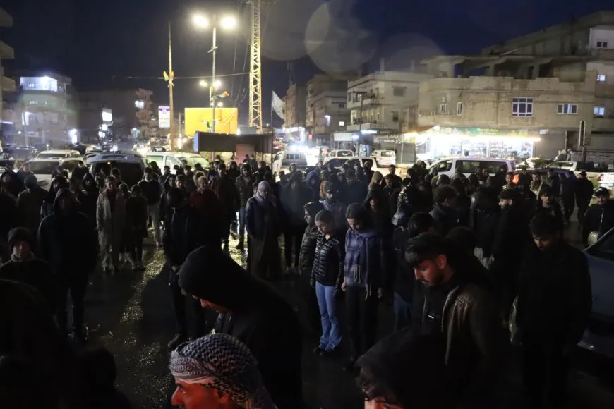 شبيبة روج آفا ينددون بالمؤامرة الدولية بحق القائد عبد الله أوجلان