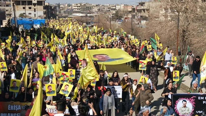 آلاف المحتجين في تسع مدن ينددون بالمؤامرة الدولية ضد القائد عبد الله أوجلان