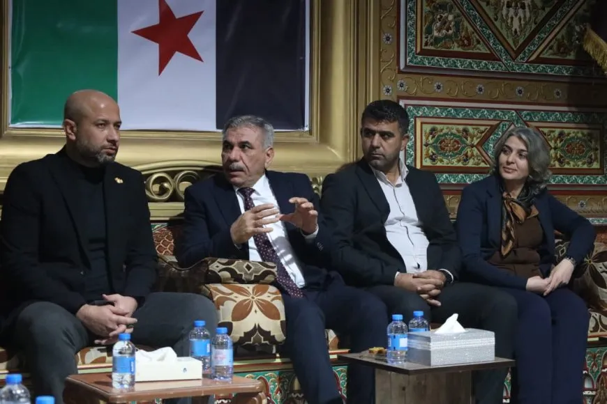 وزير الطوارئ في الحكومة المؤقتة يزور محافظ الحسكة