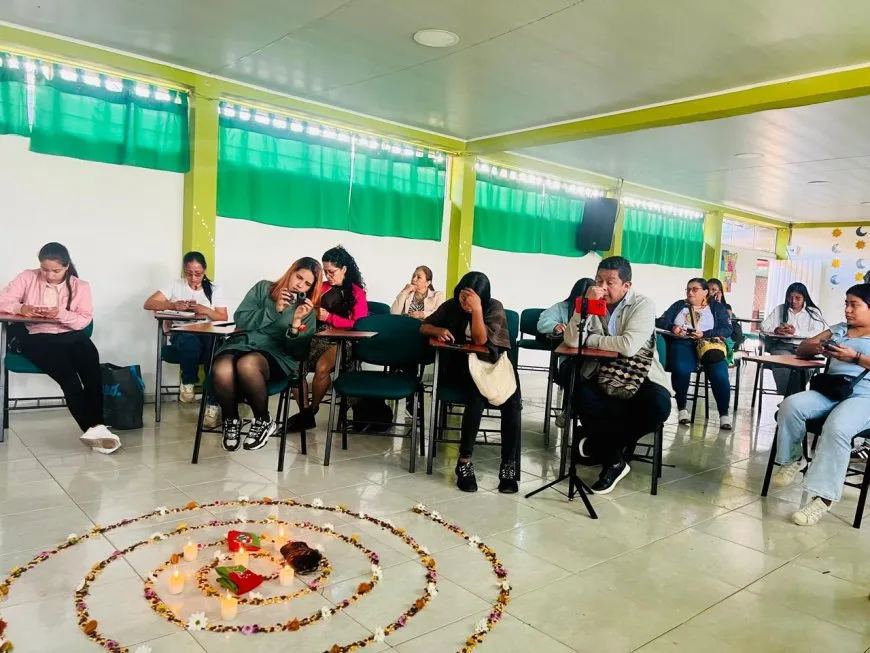 ممثلة مؤتمر ستار تحاضر في جامعة كولومبيا