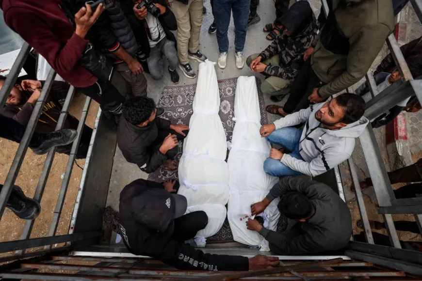 مقتل 5 أشخاص في غارات إسرائيلية في غزة