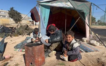 مأساة تحت الخيم المهترئة.. بانتظار العودة إلى عفرين