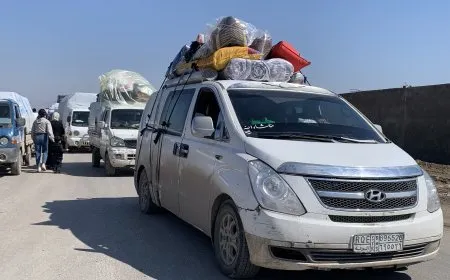 400 عائلة من مهجري عفرين تتجه من الحسكة إلى عفرين