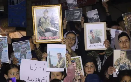 وقفة احتجاجية في كركي لكي للمطالبة بكشف مصير الأسرى والمفقودين
