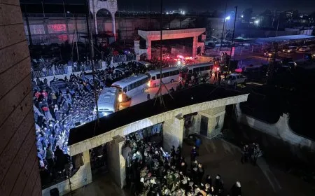 الأهالي يستقبلون دفعة جديدة من الأسرى لدى الحكومة المؤقتة