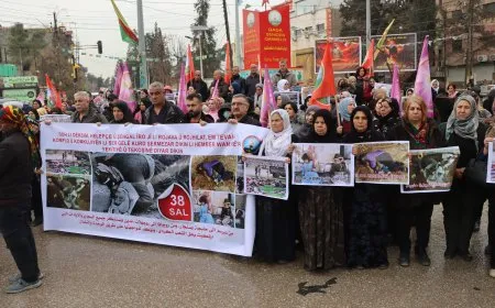 أهالي روج آفا يستذكرون شهداء حلبجة ويطالبون بالمحاسبة