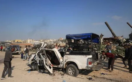 مقتل 16 شخصاً في غارات إسرائيلية على غزة والضفة الغربية