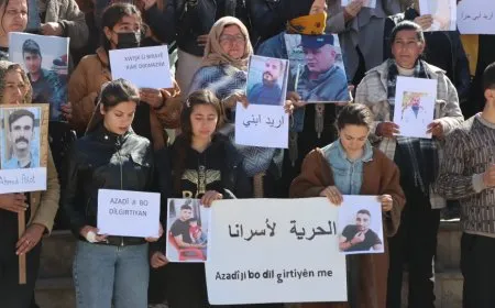 أمهات ينتظرن أبناءهن الأسرى: نداءات للكشف عن المصير والإفراج قبل العيد
