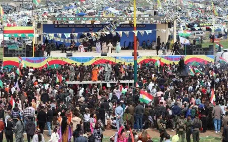 استمرار فعاليات نوروز في الحسكة والدرباسية بعروض فنية وتفاعل جماهيري واسع