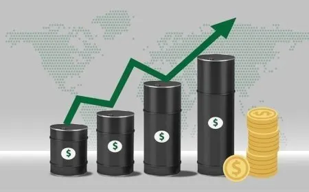 ارتفاع أسعار النفط بنحو 5 % في ظلّ الغموض بشأن المحادثات بين واشنطن وطهران