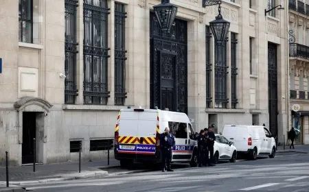 باريس تفتح تحقيقاً في محاولة هجوم بعبوة ناسفة على بنك أمريكي