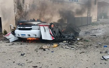 قتلى باستهداف إسرائيلي لسيارة إسعاف ومركز دفاع مدني في لبنان