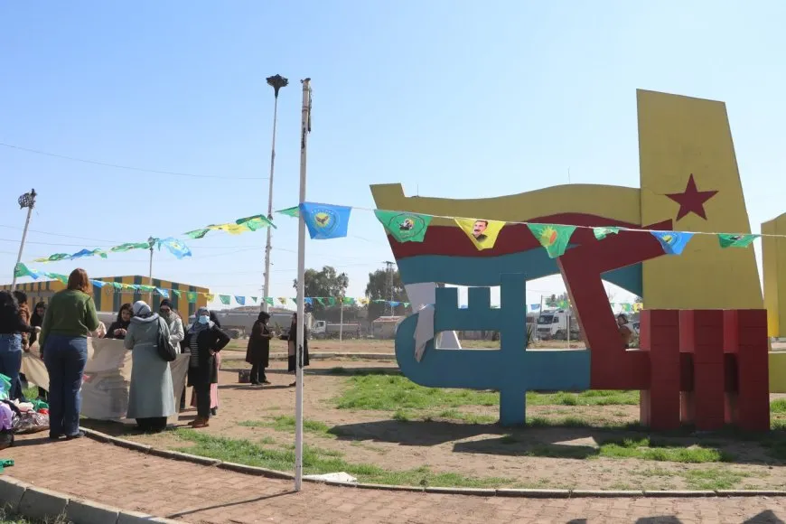 انطلاق فعاليات 8 آذار في روج آفا بتزيين المدن