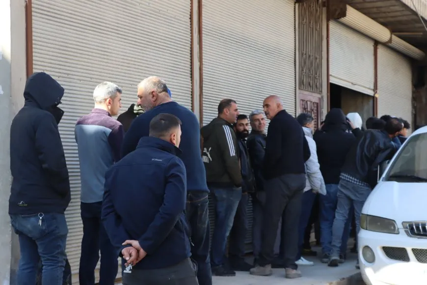 توزيع 9600 أسطوانة غاز على أهالي كوباني مجاناً