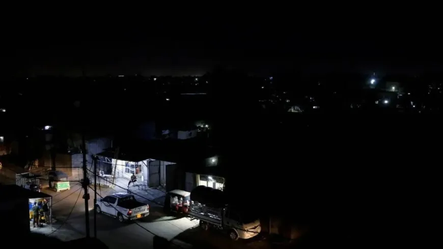 انقطاع تام للتيار الكهربائي في العراق
