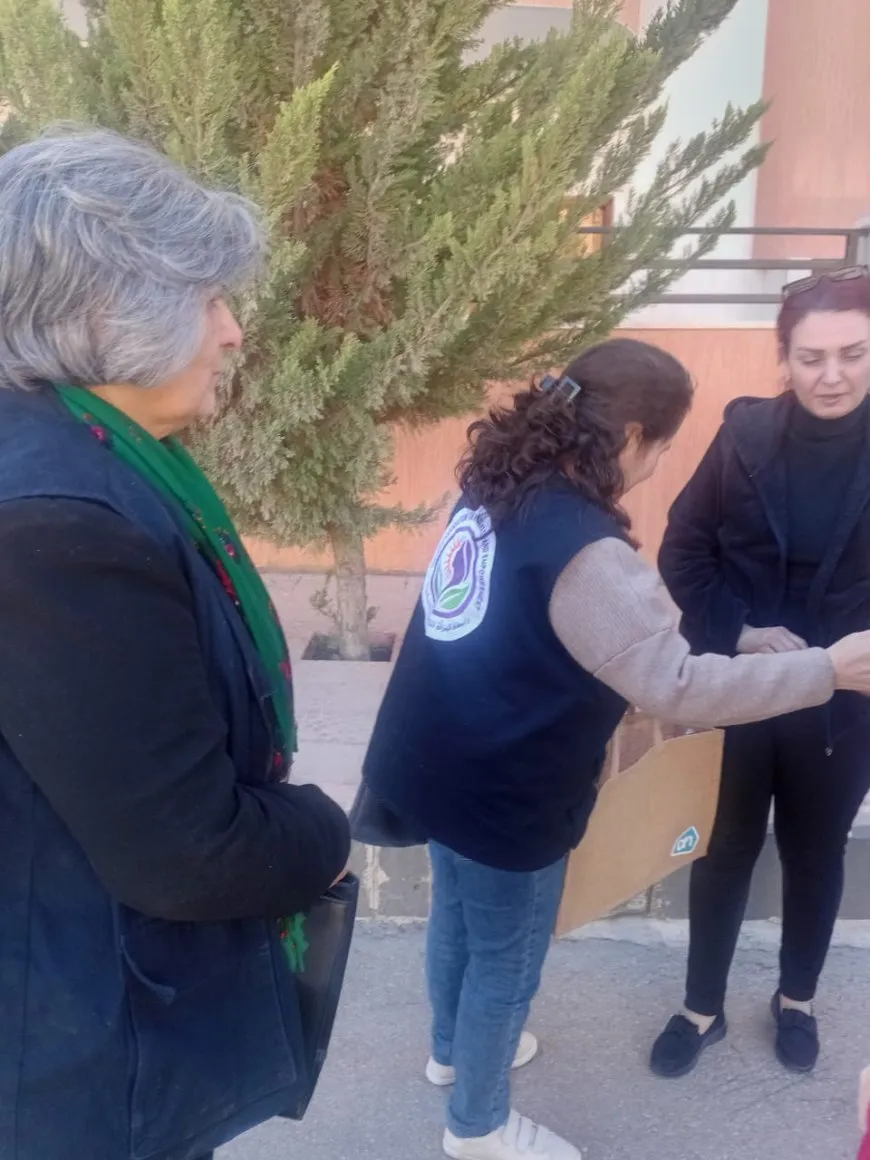 رابطة المرأة في السويداء تزور مراكز الإيواء بمناسبة اليوم العالمي للمرأة