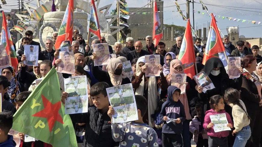 مجالس عوائل الشهداء تطالب بالإفراج الفوري عن الأسرى 