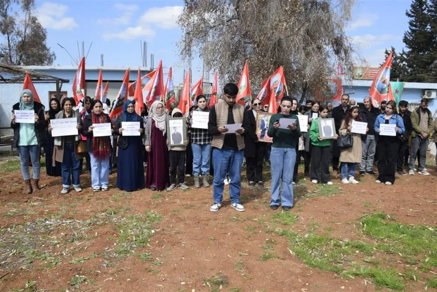 مجالس عوائل الشهداء تطالب بالإفراج الفوري عن الأسرى 