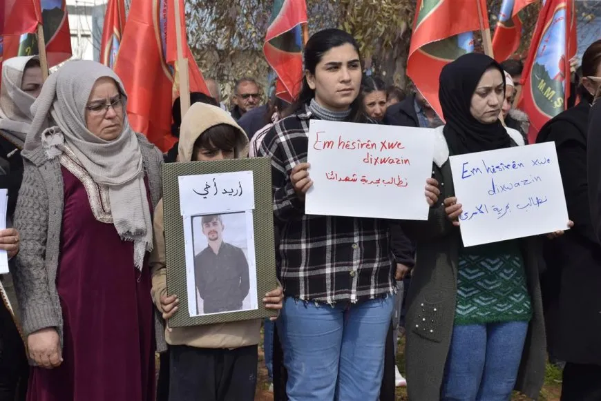 مجالس عوائل الشهداء تطالب بالإفراج الفوري عن الأسرى 