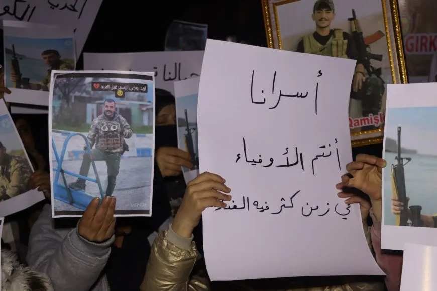وقفة احتجاجية في كركي لكي للمطالبة بكشف مصير الأسرى والمفقودين