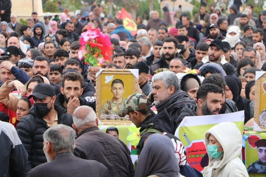 تشييع جثامين 8 شهداء ومراسم غيابية لـ 3 آخرين في الحسكة