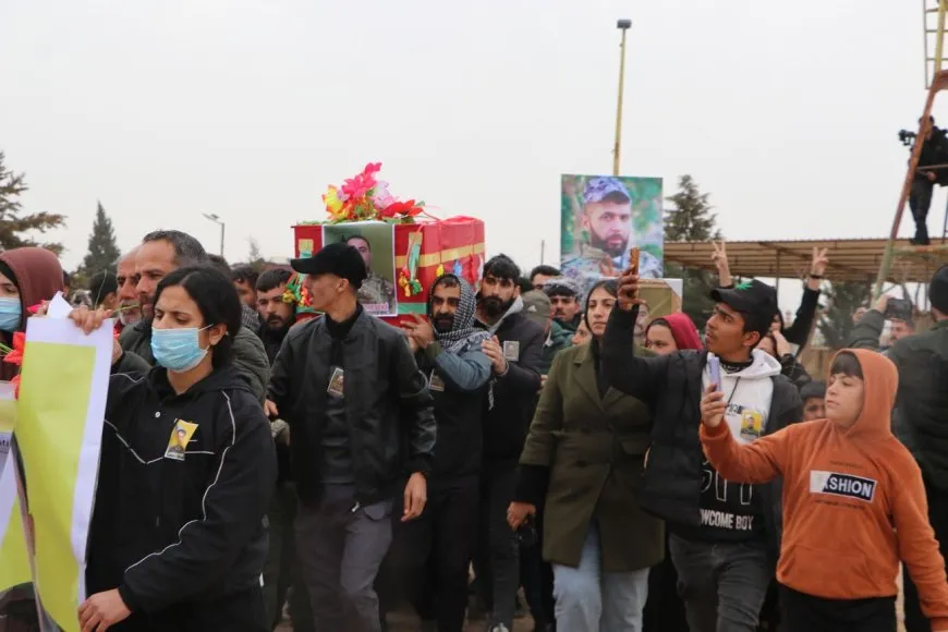 تشييع جثامين 8 شهداء ومراسم غيابية لـ 3 آخرين في الحسكة