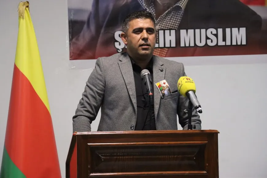 مراسم عزاء للشهيد صالح مسلم في قامشلو وديرك