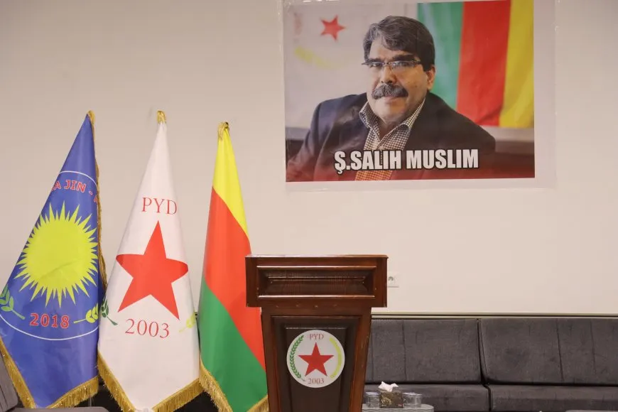 مراسم عزاء للشهيد صالح مسلم في قامشلو وديرك
