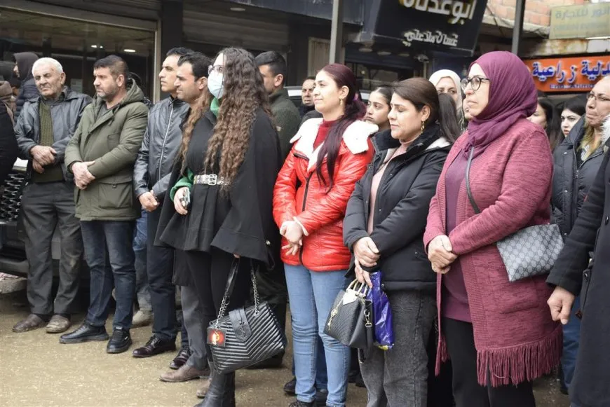 أهالي روج آفا يستذكرون شهداء حلبجة ويطالبون بالمحاسبة
