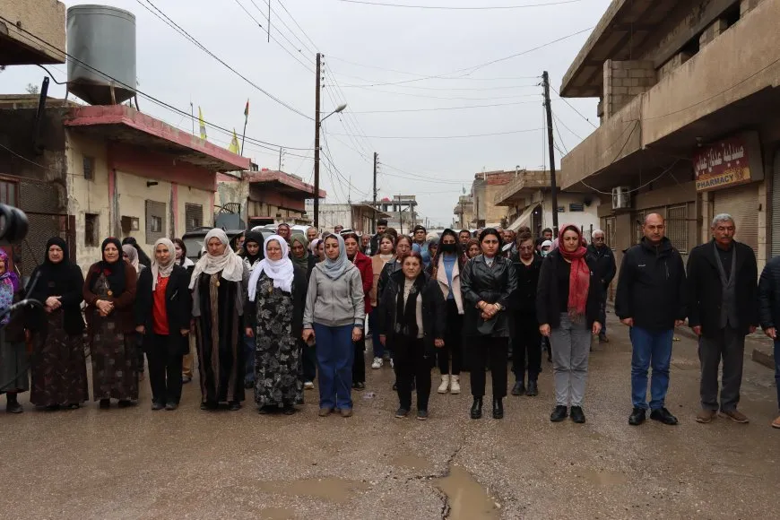 أهالي روج آفا يستذكرون شهداء حلبجة ويطالبون بالمحاسبة