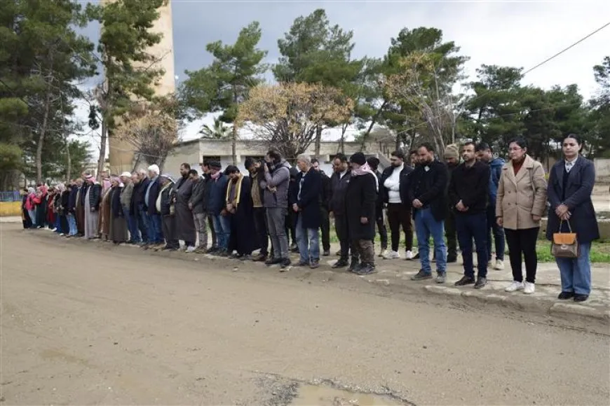 أهالي روج آفا يستذكرون شهداء حلبجة ويطالبون بالمحاسبة