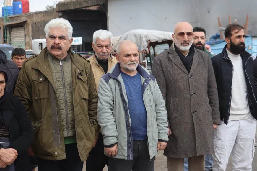 أهالي روج آفا يستذكرون شهداء حلبجة ويطالبون بالمحاسبة
