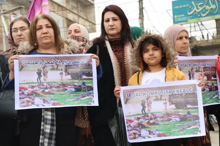 أهالي روج آفا يستذكرون شهداء حلبجة ويطالبون بالمحاسبة
