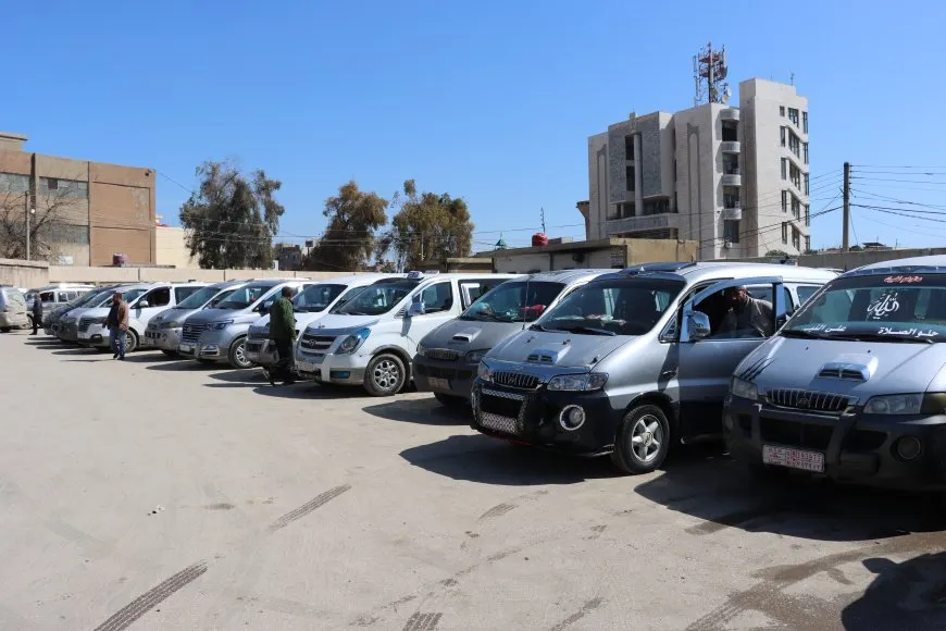 انطلاق أول رحلة من كراج قامشلو إلى تل كوجر بعد توقف دام شهرين