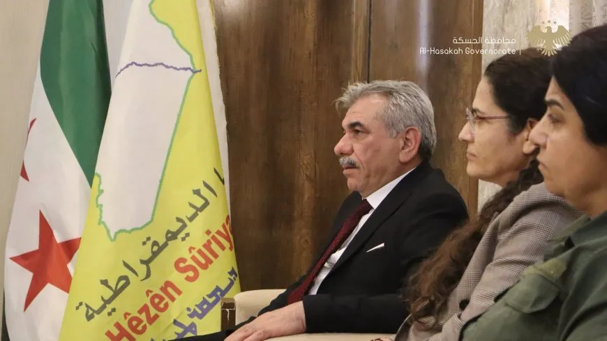 مظلوم عبدي يجتمع مع مبعوث الحكومة المؤقتة لمتابعة تنفيذ اتفاق 29 كانون الثاني