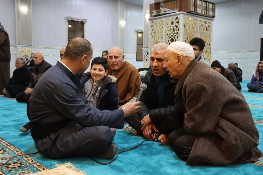 أهالي روج آفا يؤدّون صلاة عيد الفطر وسط أجواء إيمانية وبحضور واسع