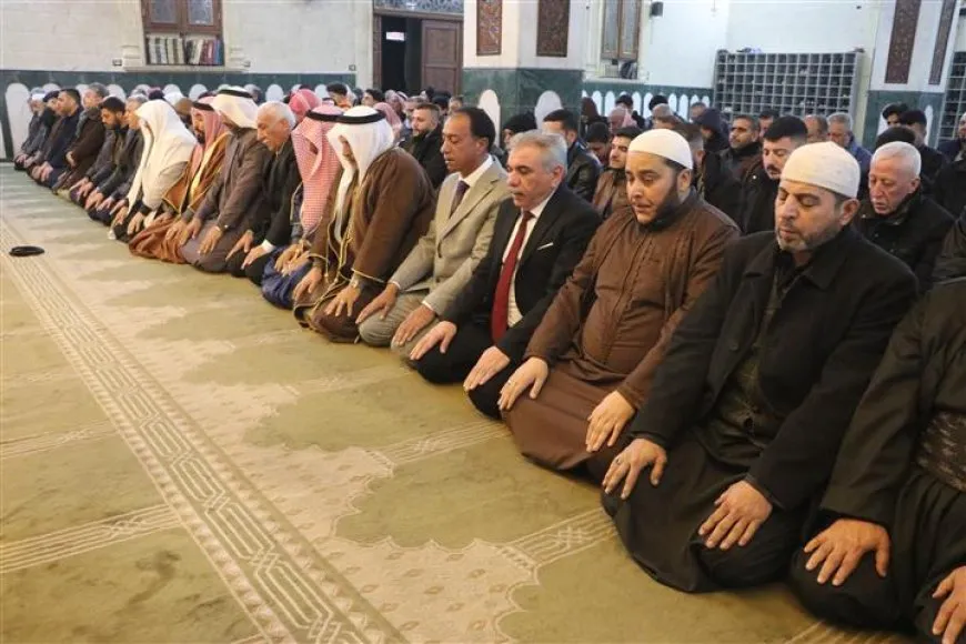 أهالي روج آفا يؤدّون صلاة عيد الفطر وسط أجواء إيمانية وبحضور واسع