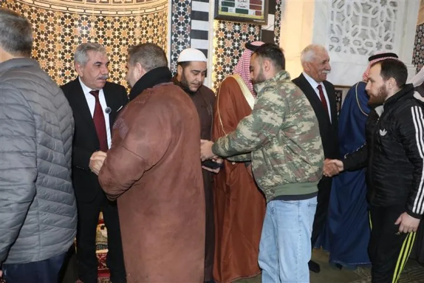 أهالي روج آفا يؤدّون صلاة عيد الفطر وسط أجواء إيمانية وبحضور واسع