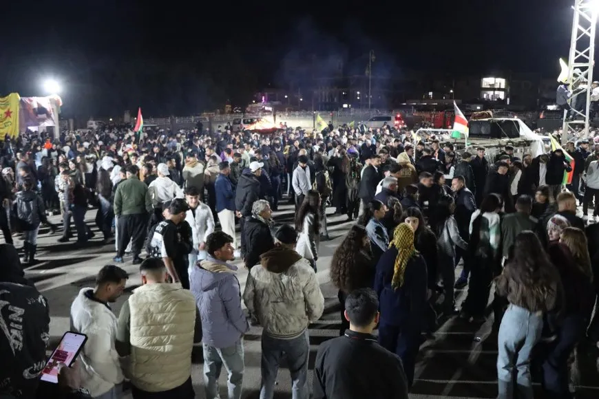 شعلة نوروز تتوهج في روج آفا عشية يوم 21 آذار