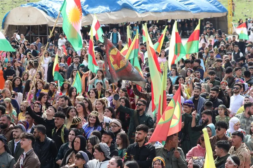 بالصور والفيديو احتفالات نوروز في مدن روج آفا