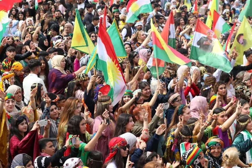 بالصور والفيديو احتفالات نوروز في مدن روج آفا