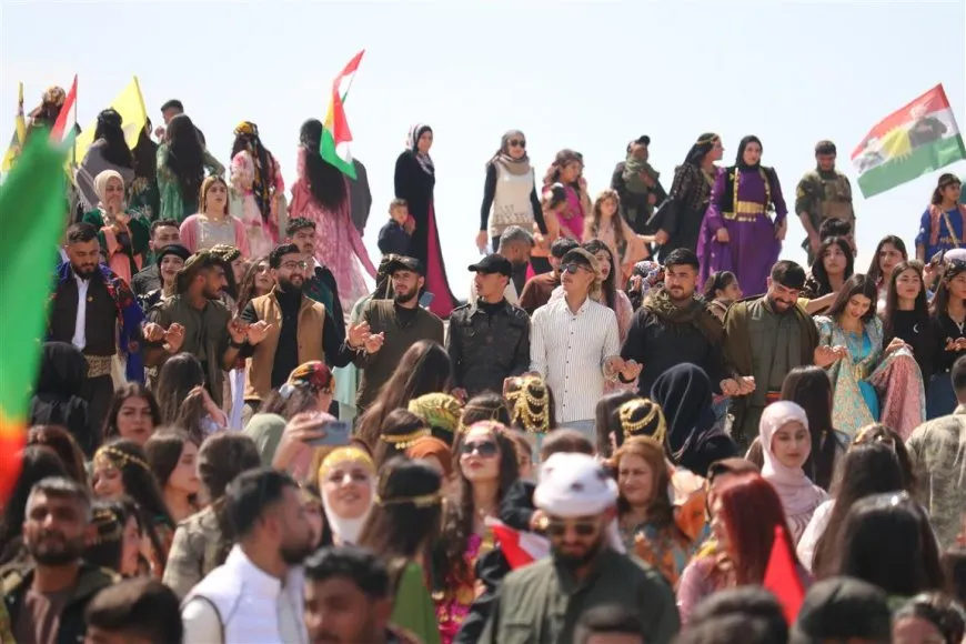 بالصور والفيديو احتفالات نوروز في مدن روج آفا