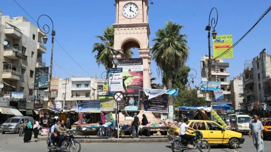 وفاة شخص وإصابة 7 آخرين في حادث سير على طريق إدلب