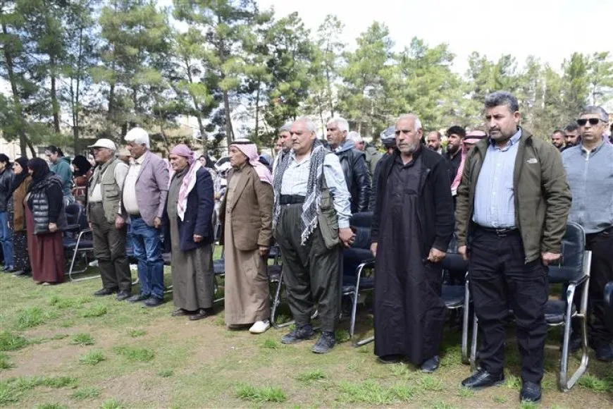 أهالي روج آفا يستذكرون شهداء أسبوع البطولة