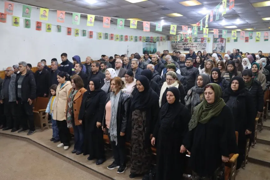 أهالي روج آفا يستذكرون شهداء أسبوع البطولة