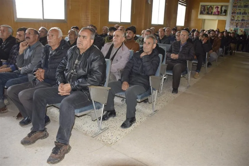 أهالي روج آفا يستذكرون شهداء أسبوع البطولة