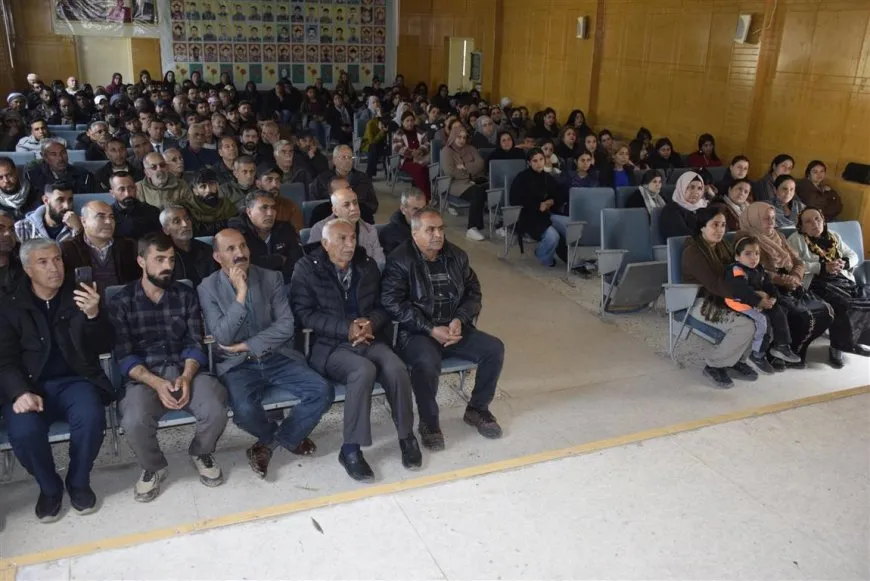 أهالي روج آفا يستذكرون شهداء أسبوع البطولة