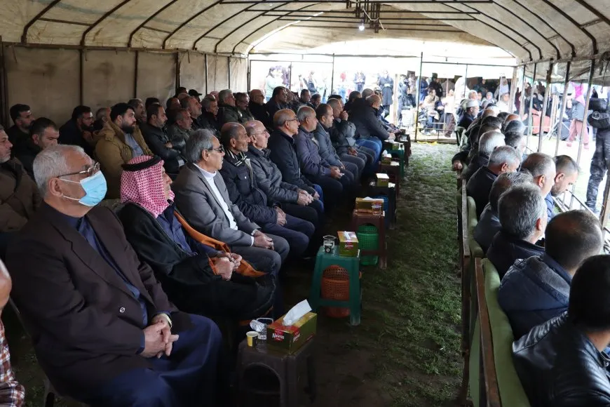 مراسم غيابية لمقاتل من قوات سوريا الديمقراطية في تربه سبيه