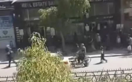 مظاهرة لأصحاب الأكشاك في دمشق والمحافظ يرفض لقاءهم 