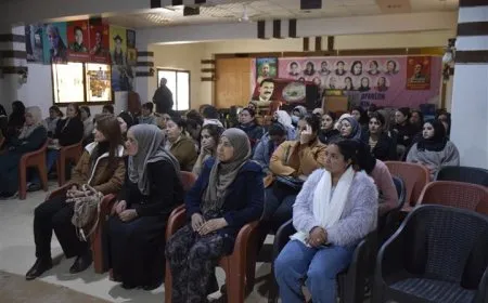 جهود لتعزيز دور المرأة في تحقيق الاستقرار وبناء المجتمع الديمقراطي
